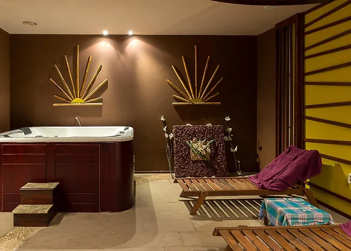 Bendita Mare Aparthotel